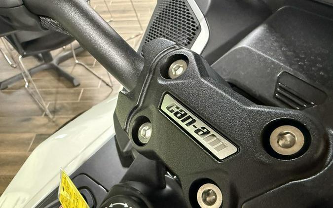 2026 Can-Am Spyder RT Limited Platine