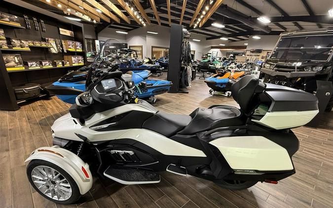 2026 Can-Am Spyder RT Limited Platine