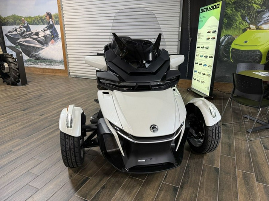 2026 Can-Am Spyder RT Limited Platine