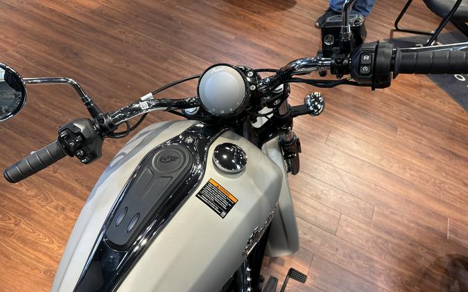 2025 Indian Motorcycle SCOUT LIMITED, SILVER QUARTZ SMK, TEC, 49ST Limited + Tech