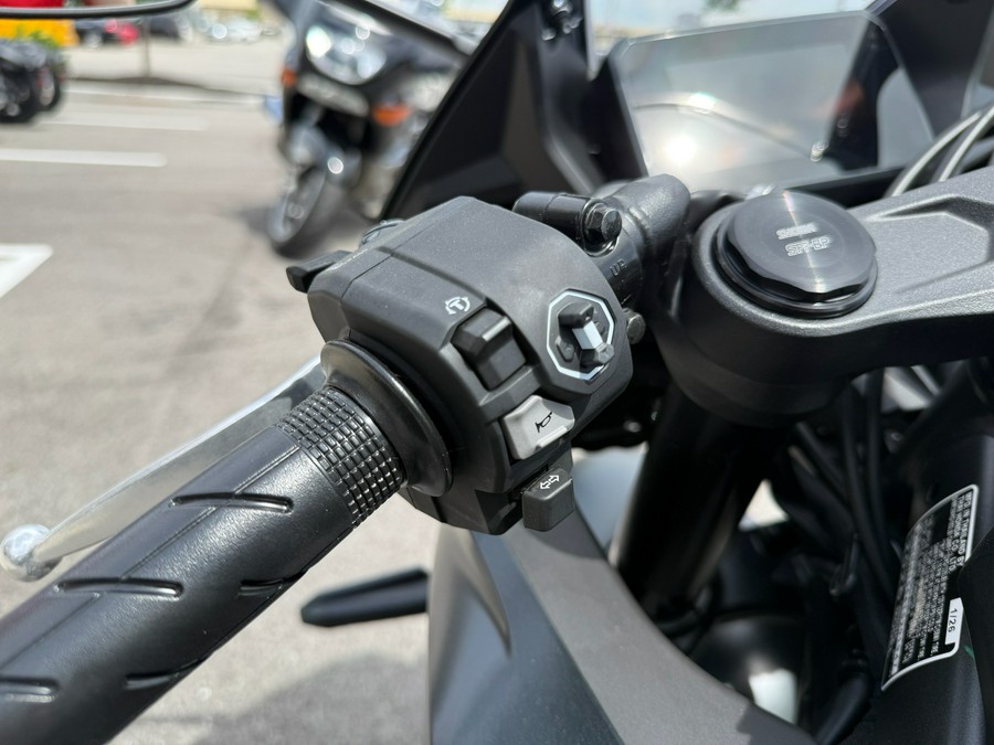 2026 Honda CBR650R E-Clutch