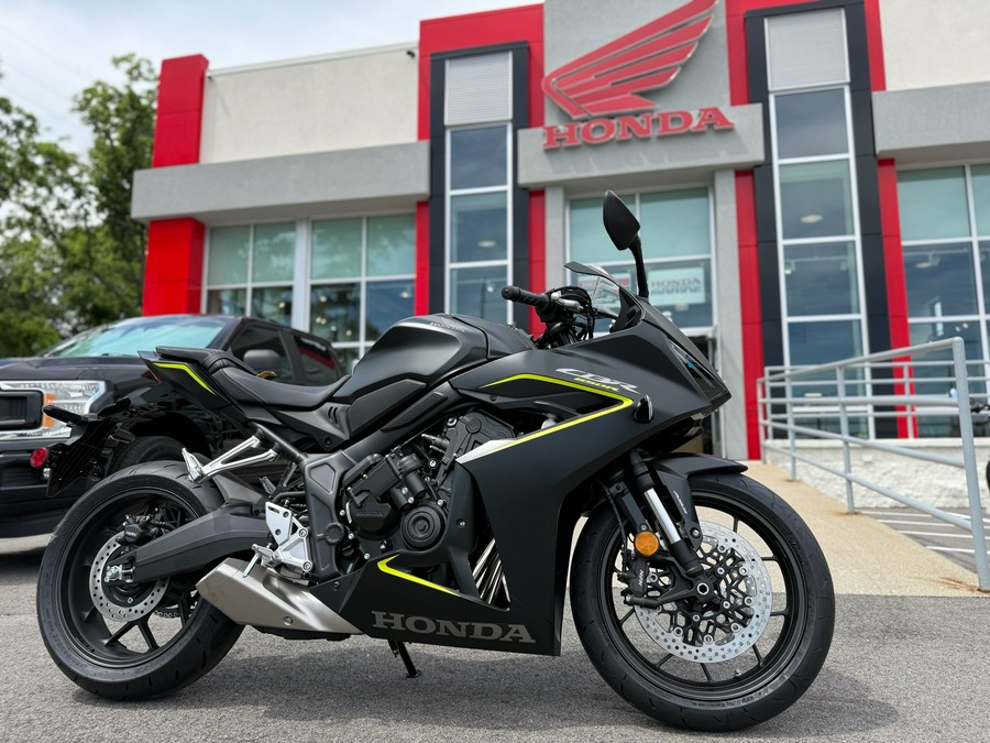 2026 Honda CBR650R E-Clutch