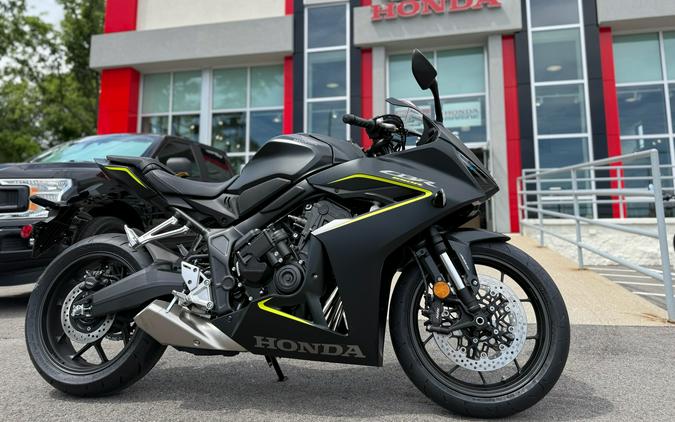 2026 Honda CBR650R E-Clutch