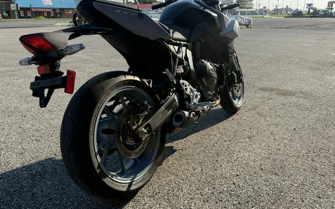 2024 Suzuki GSX-8S