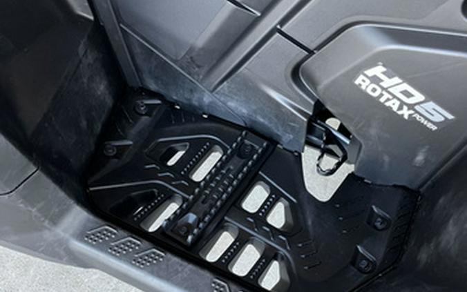 2025 Can-Am Outlander Pro XU HD5