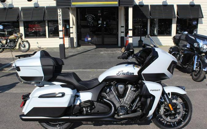 2024 Indian Motorcycle® Pursuit® Dark Horse® w/PowerBand Audio Pkg Icon Ghost White Metallic Smoke