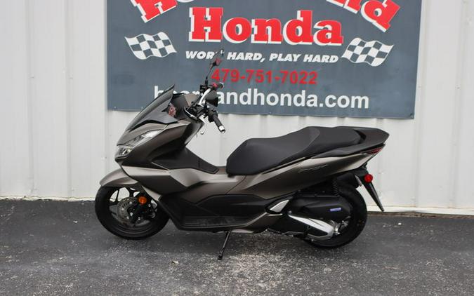 2024 Honda® PCX