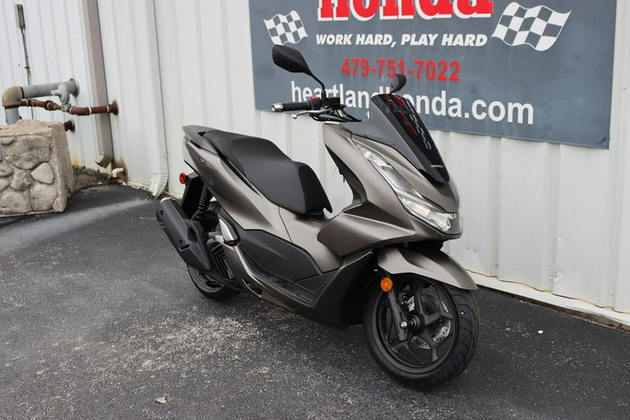 2024 Honda® PCX