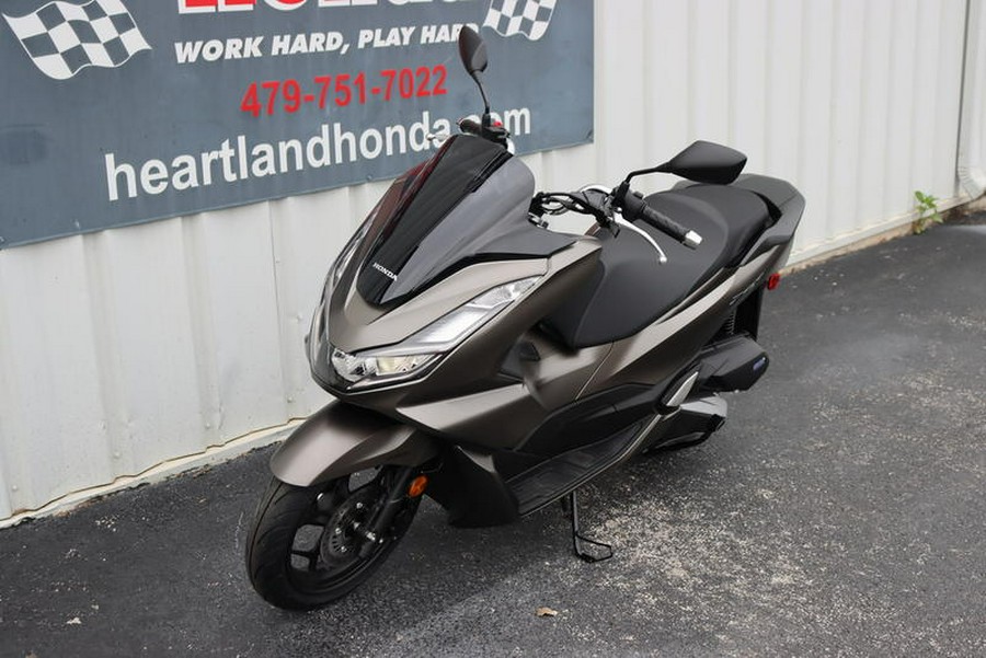 2024 Honda® PCX