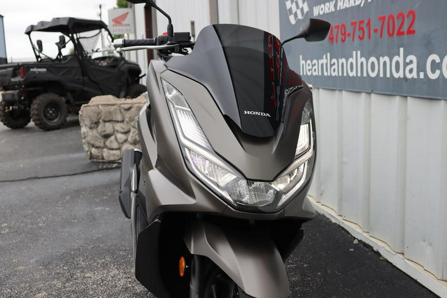 2024 Honda® PCX