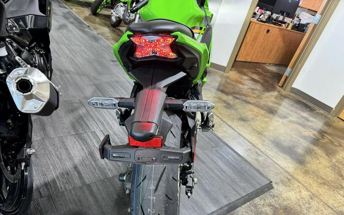 2025 Kawasaki Ninja® 650 KRT Edition ABS