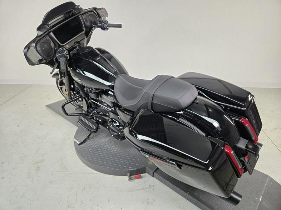 2025 Harley-Davidson® FLHX - Street Glide®