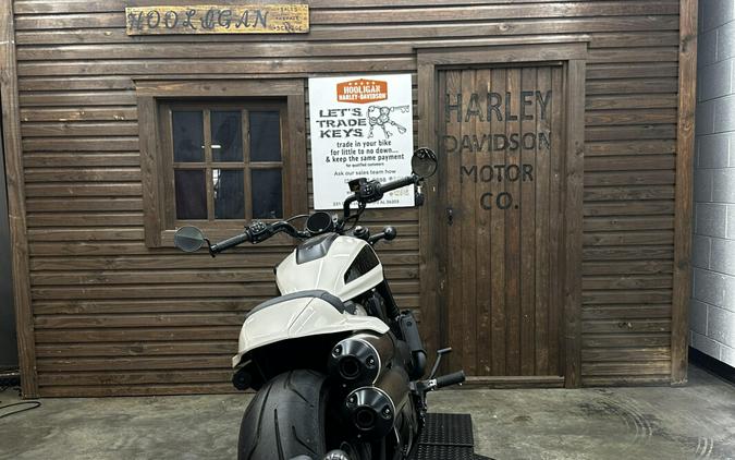 2023 Harley-Davidson® Sportster® S WHITE SAND PRL