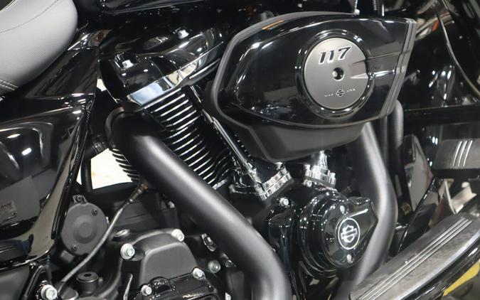 2025 Harley-Davidson Road Glide FLTRX