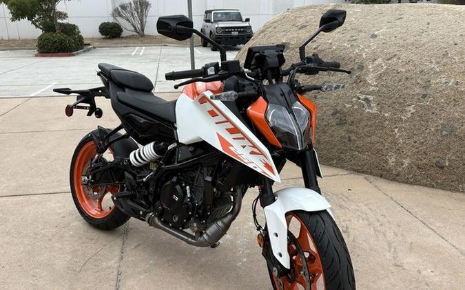 2024 KTM Duke 250