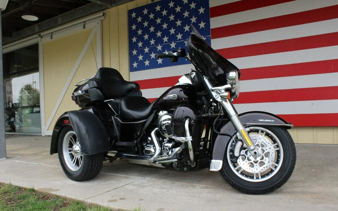 2014 Harley-Davidson® FLHTCUTG - Tri Glide® Ultra