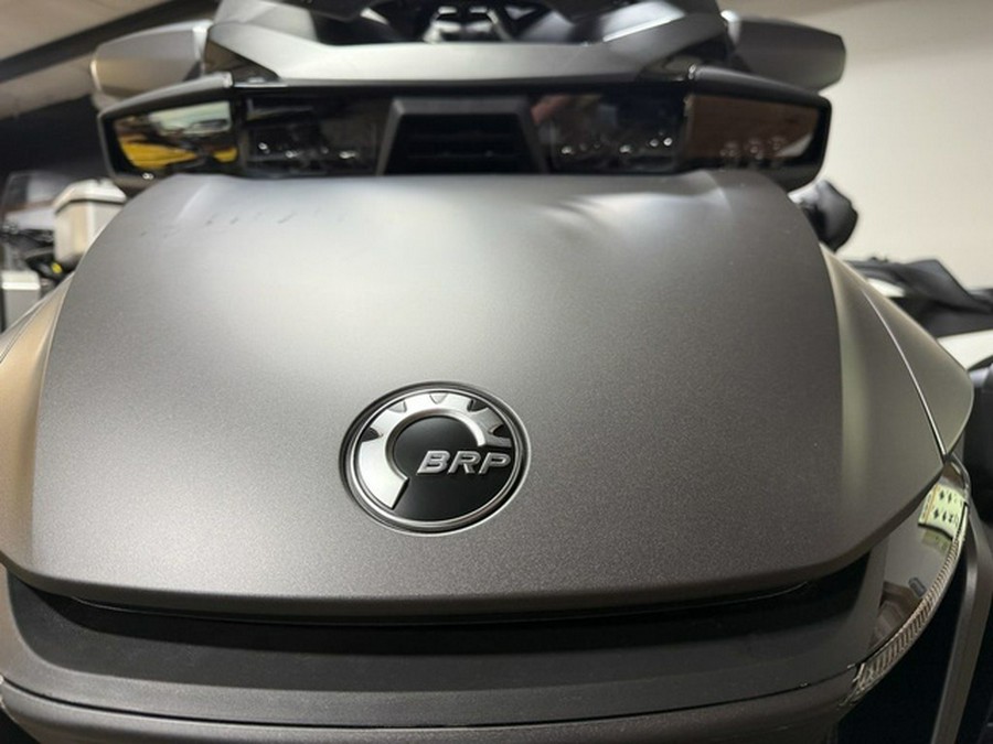 2026 Can-Am Spyder RT Limited Dark