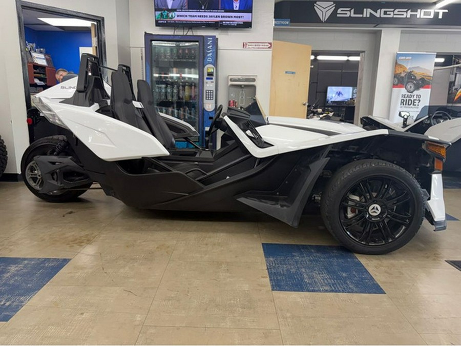 2019 Slingshot SLINGSHOT S, 49ST, WHITE LIGHTNING