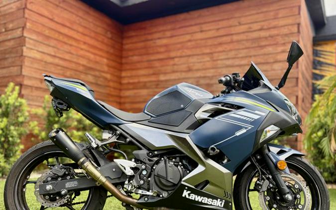 2022 Kawasaki NINJA 400 ABS