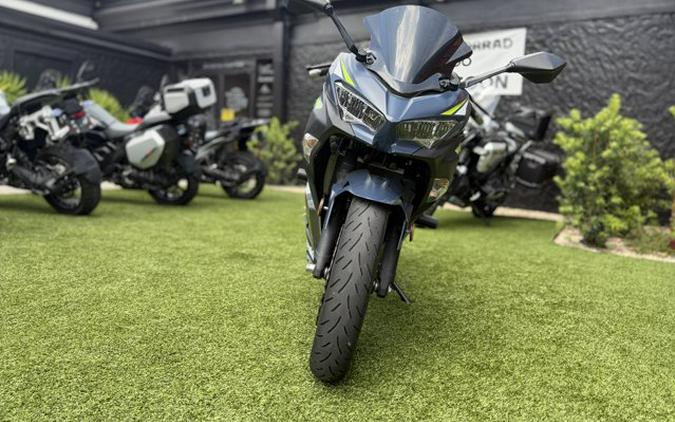 2022 Kawasaki NINJA 400 ABS