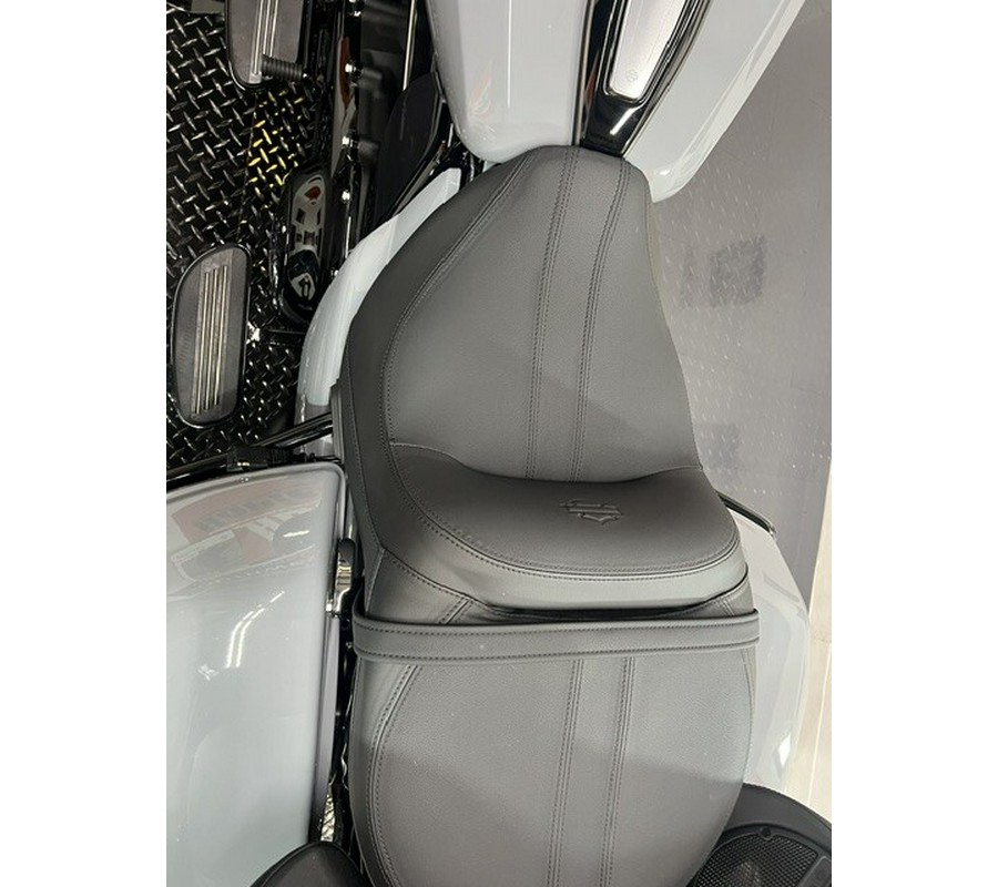 New 2026 Harley-Davidson Street Glide Limited for Sale in Sarasota, FL