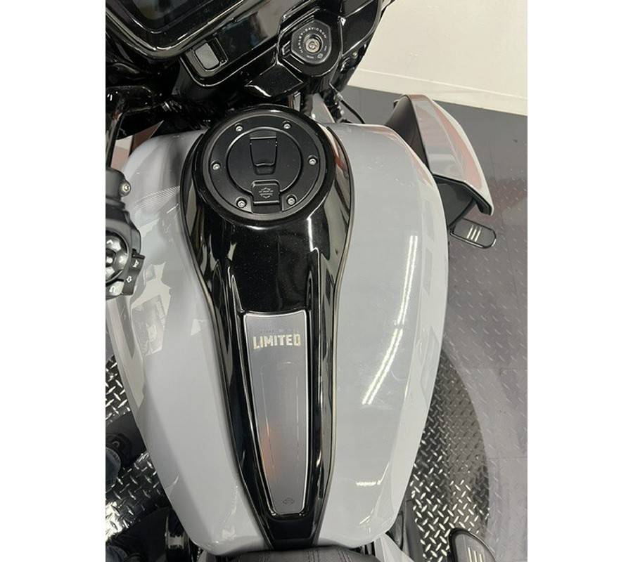 New 2026 Harley-Davidson Street Glide Limited for Sale in Sarasota, FL