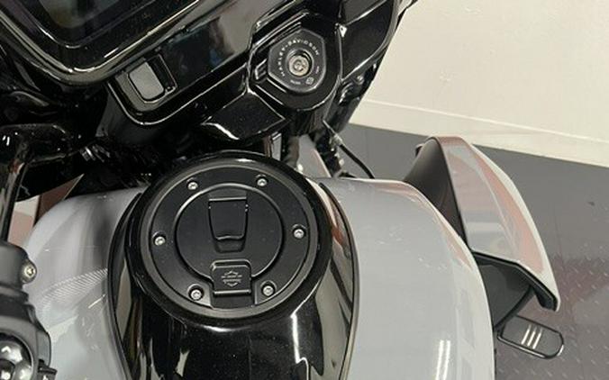 New 2026 Harley-Davidson Street Glide Limited for Sale in Sarasota, FL