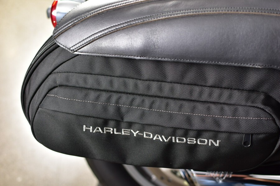 2024 Harley-Davidson Softail Standard FXST