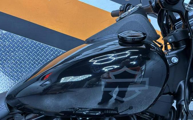 2019 Harley-Davidson® FXFBS - Softail® Fat Bob® 114