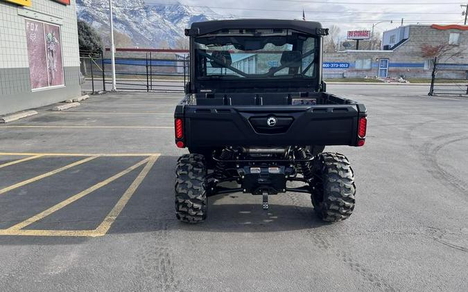 2024 Can-Am® Defender DPS CAB HD9