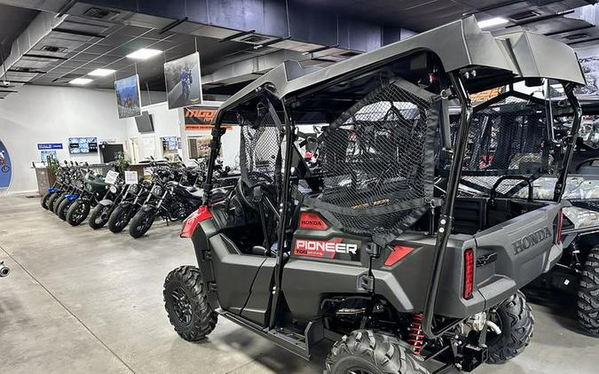 2024 Honda® Pioneer 700-4 Deluxe