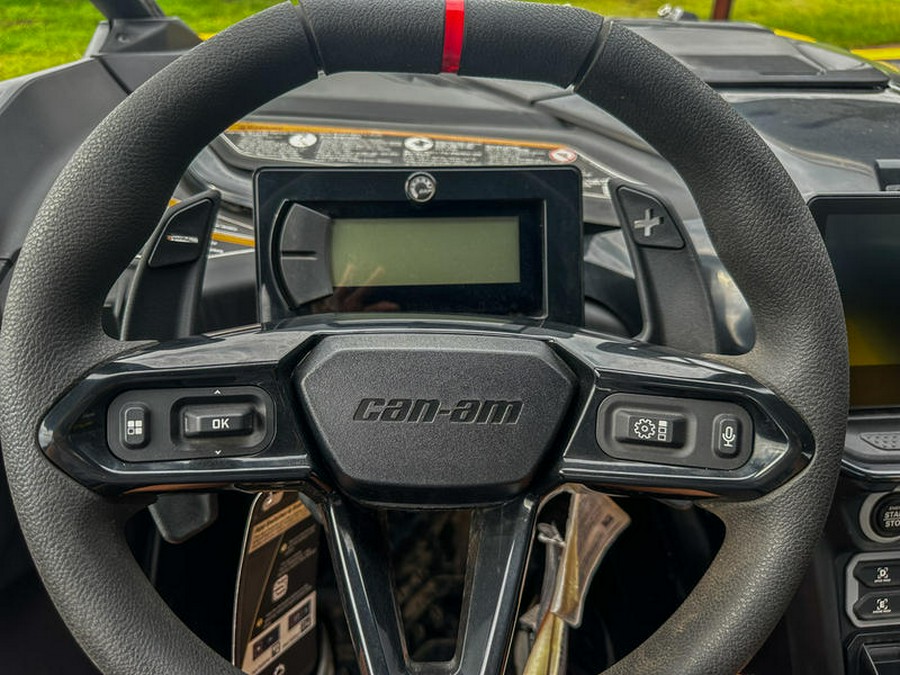2025 Can-Am® Maverick R Max X RS