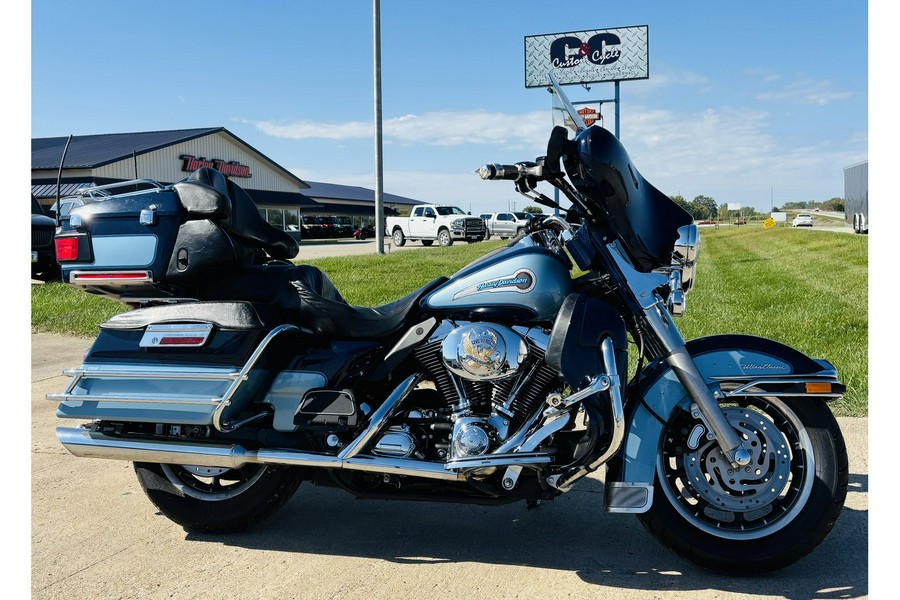 2004 Harley-Davidson® FLHTCU ULTRA CLASSIC POLICE EDITION