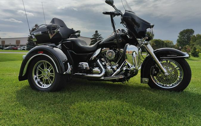 2013 Harley-Davidson Tri Glide™ Ultra Classic® Black