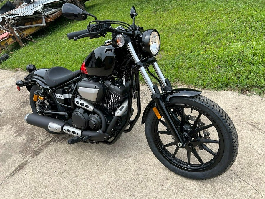 2024 Yamaha Bolt R-Spec