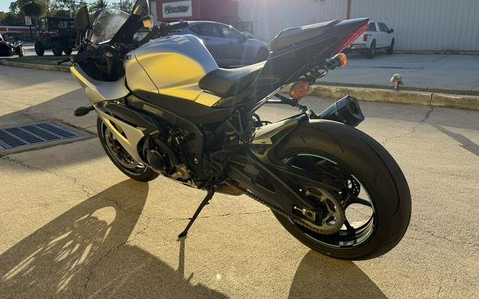 2025 Suzuki GSX-R1000