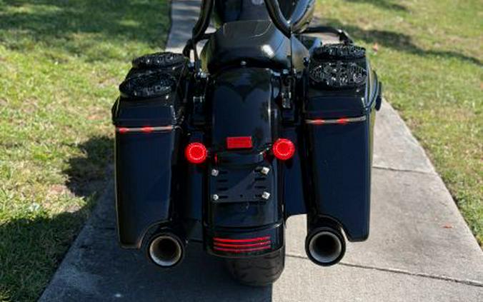 2017 Harley-Davidson FLHRXS Road King Special