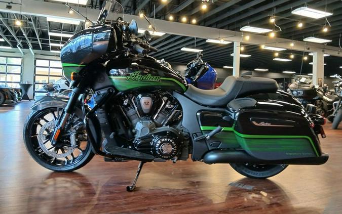 2026 Indian Chieftain PowerPlus Dark Horse Signature Series Abyss Metallic / Cypher Gr