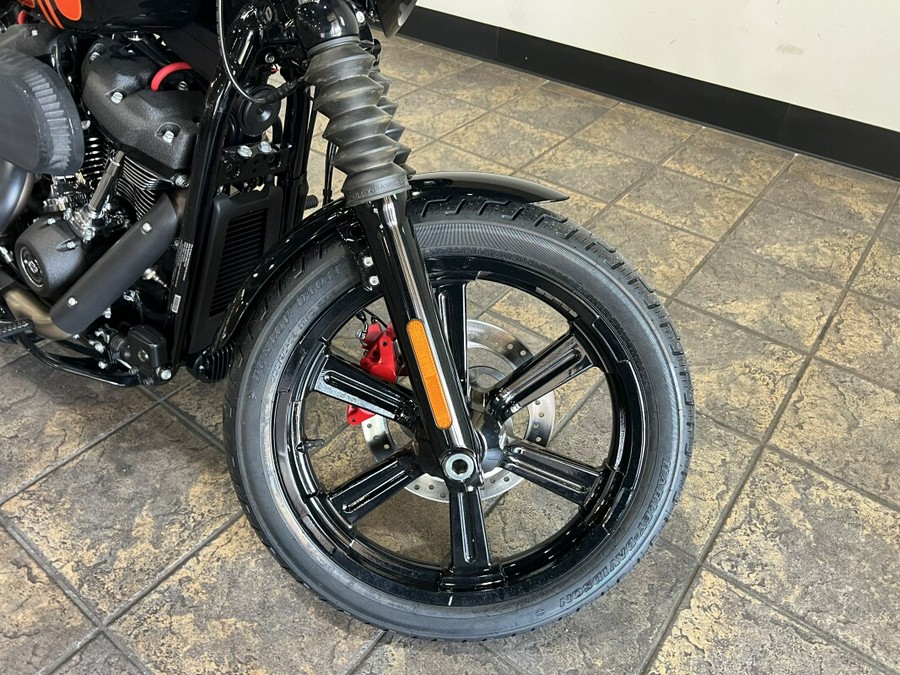 FXBBS 2023 Street Bob 114