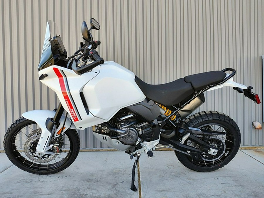 2025 Ducati DesertX