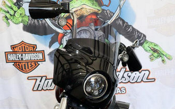 2017 Harley-Davidson® FXDB - Street Bob®