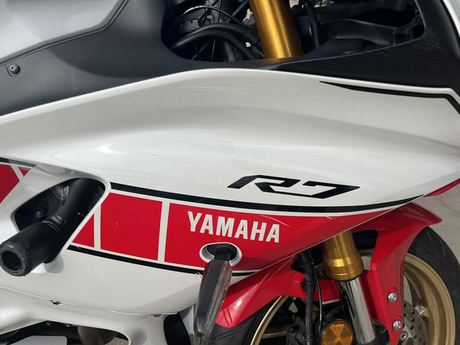 2022 Yamaha R7