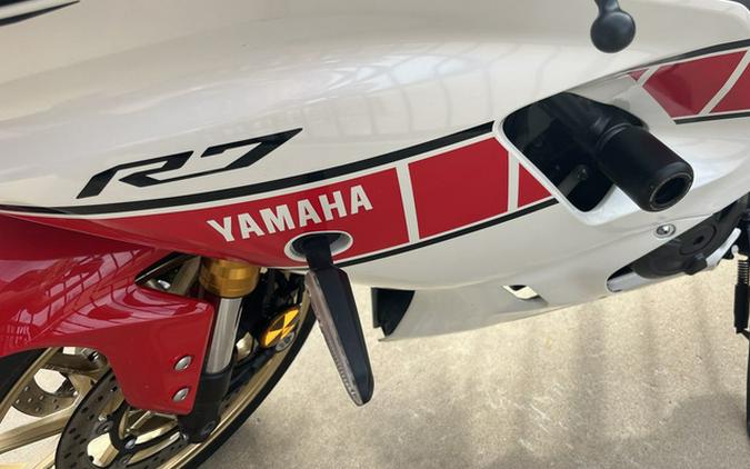 2022 Yamaha R7