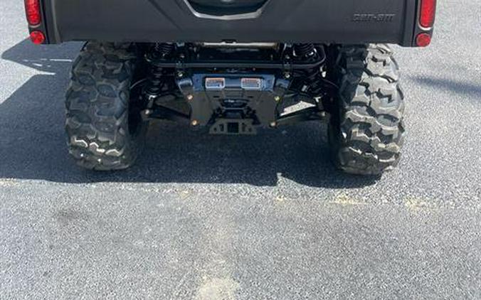 2026 Can-Am Defender XT HD9