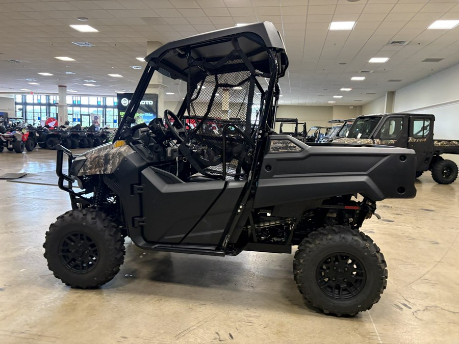 2026 Honda Pioneer 700 Forest