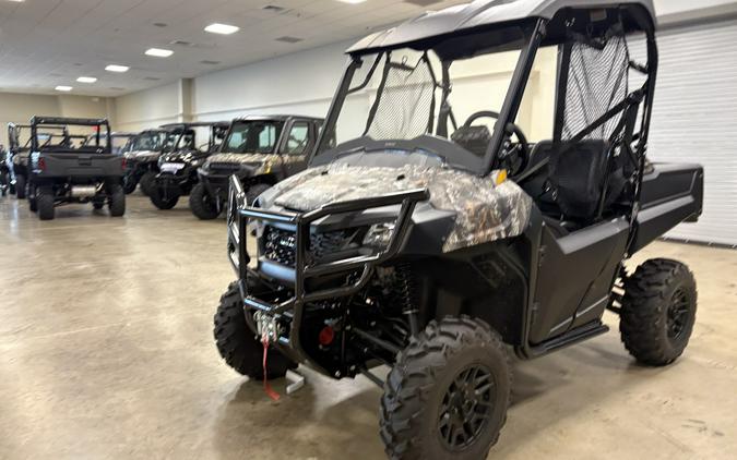 2026 Honda Pioneer 700 Forest