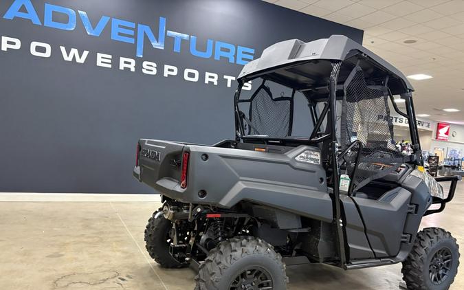 2026 Honda Pioneer 700 Forest