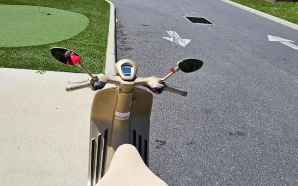 2024 Vespa 946 Dragon 150