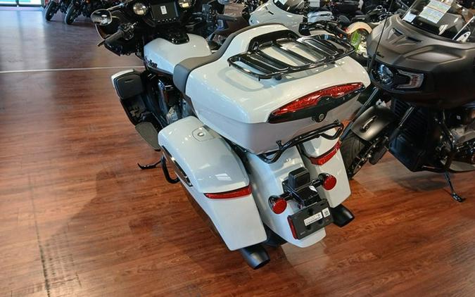 2026 Indian Roadmaster PowerPlus Dark Horse 112 w/PowerBand Black Smoke