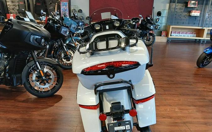 2026 Indian Roadmaster PowerPlus Dark Horse 112 w/PowerBand Black Smoke